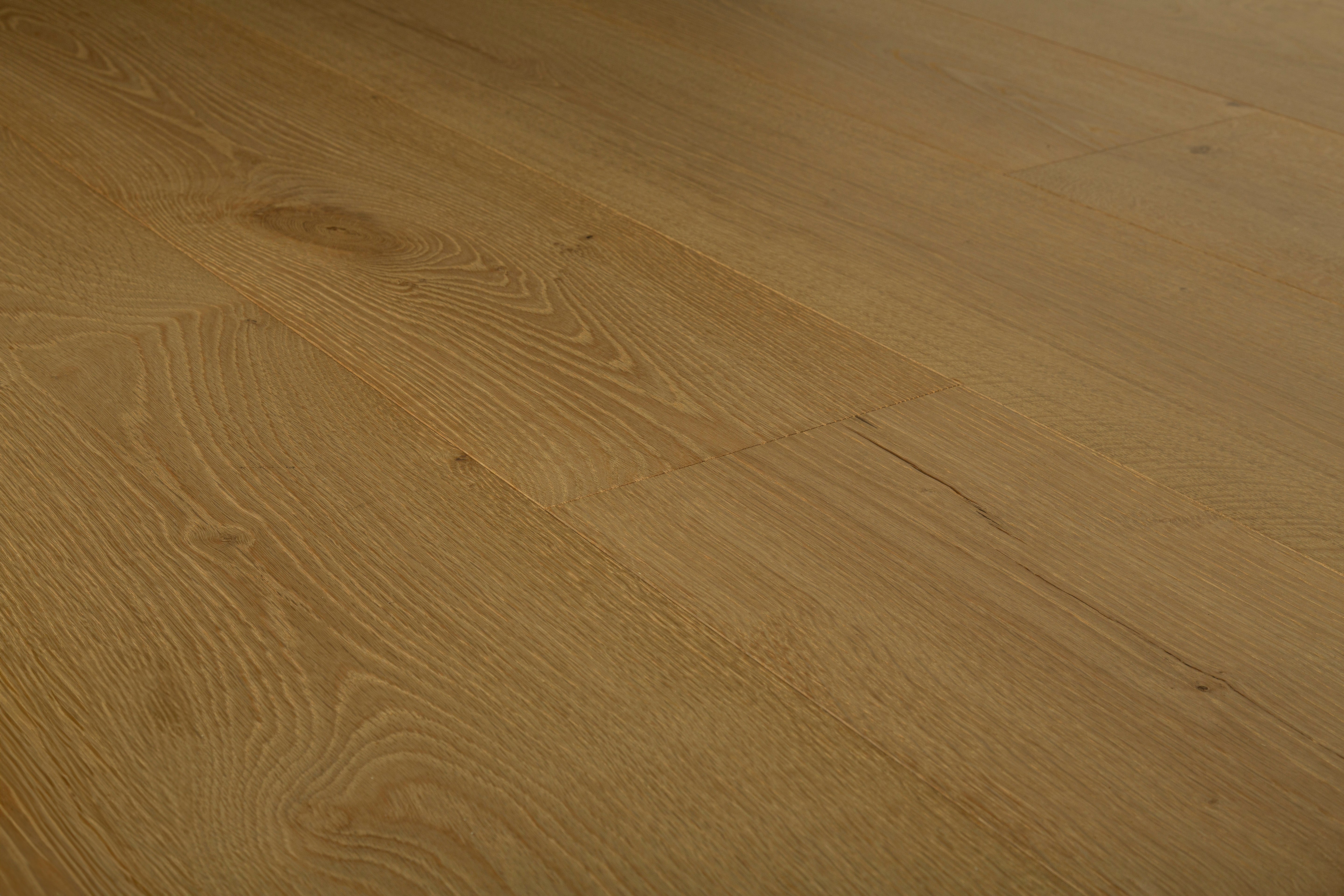 Grandeur Elite Euro Oak Banff 9 1/2" x 3/4" (18mm)