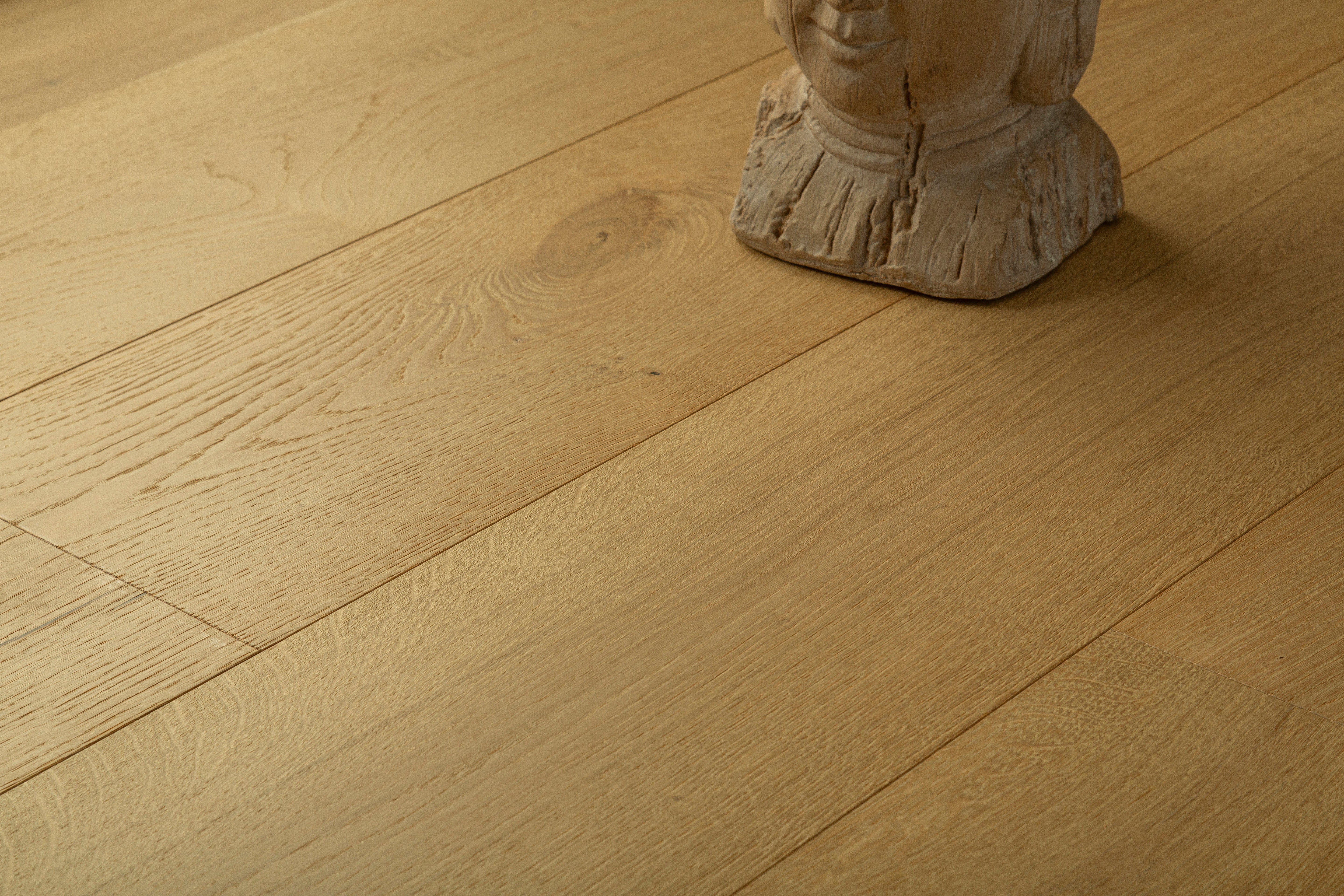 Grandeur Elite Euro Oak Banff 9 1/2" x 3/4" (18mm)