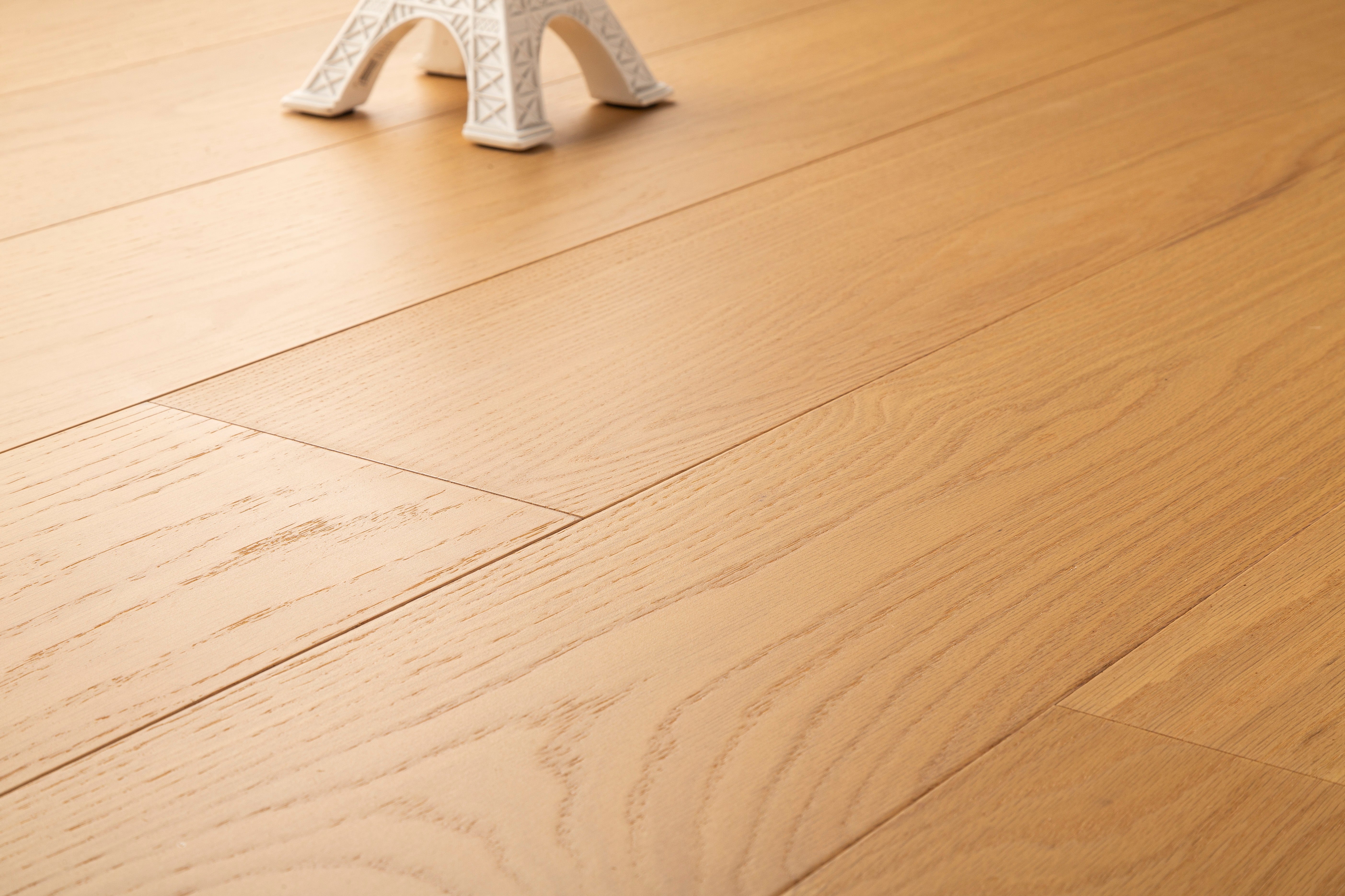 Grandeur Prestige Red Oak 3/4" (18mm) x 7 1/2" Bridle Path