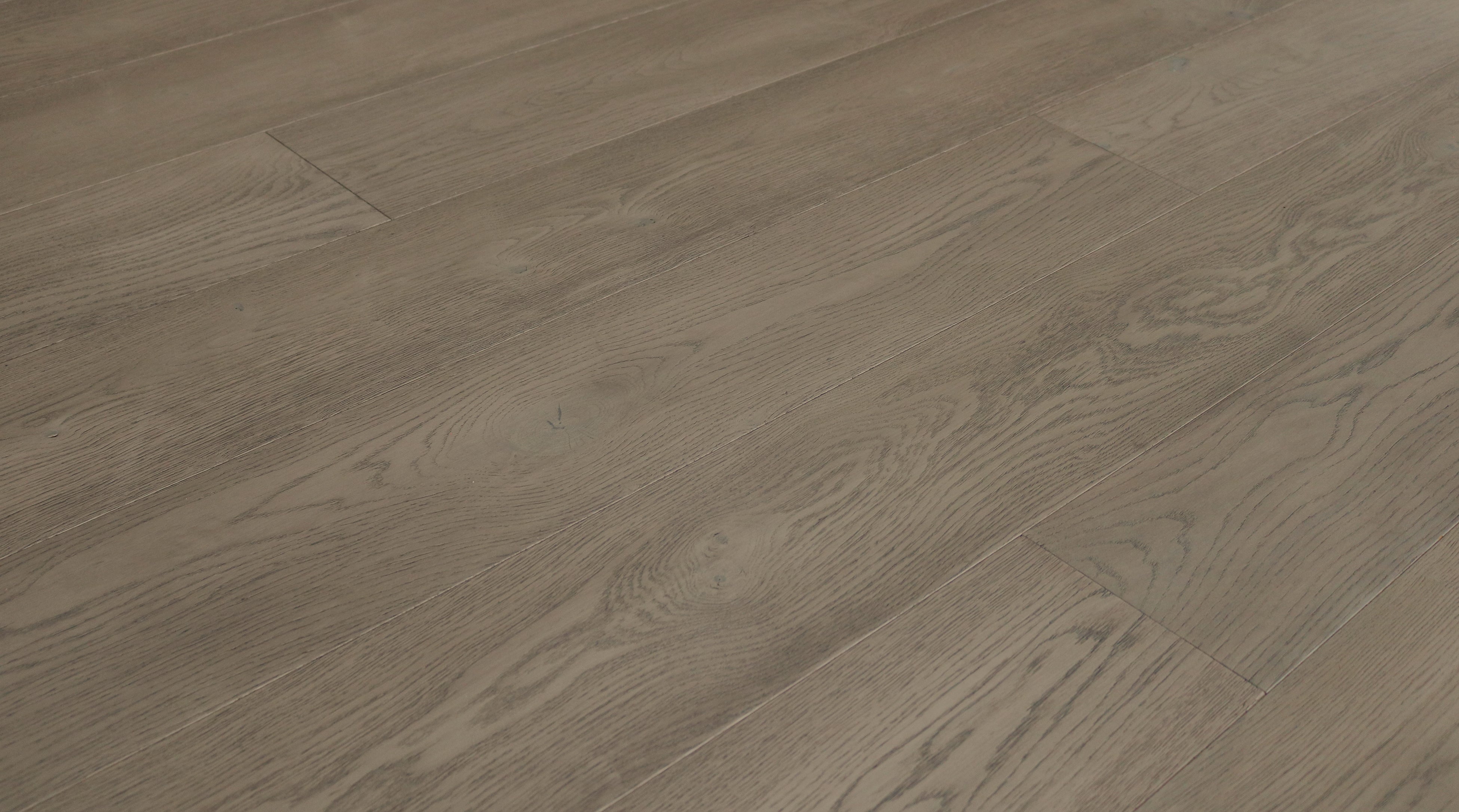 Grandeur Ultra Euro Oak Cascade AB Grade 7 1/2" x 3/4" (18mm)