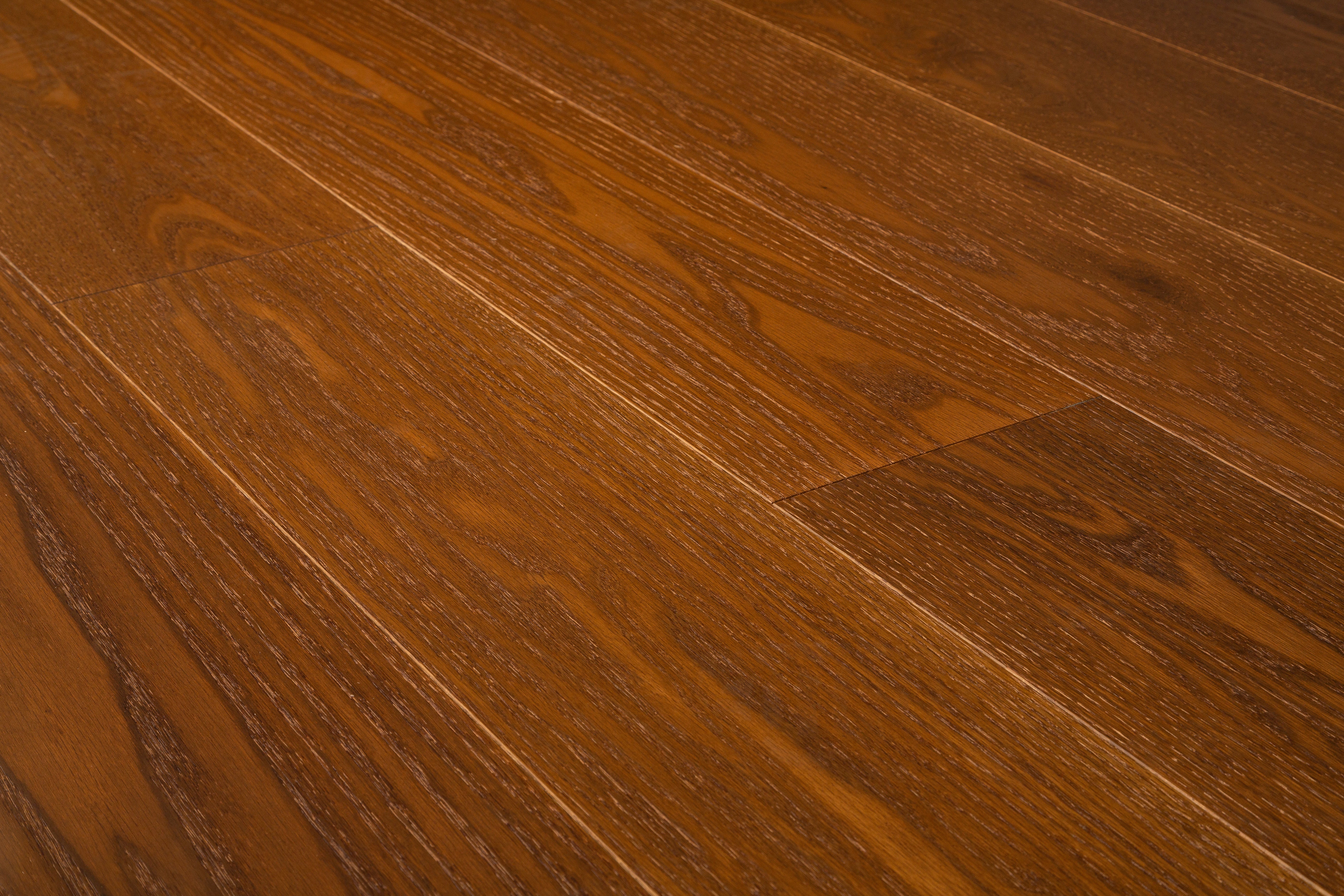 Grandeur Prestige Red Oak 3/4" (18mm) x 7 1/2" Lawrence Park
