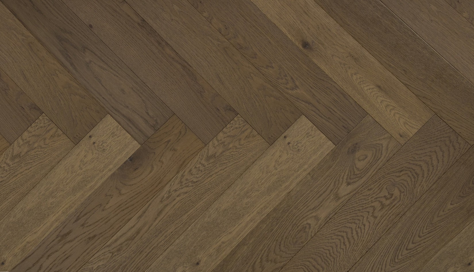 Grandeur Enterprise Euro Oak Pando Herringbone 5" x 24" x 3/4" (18mm)