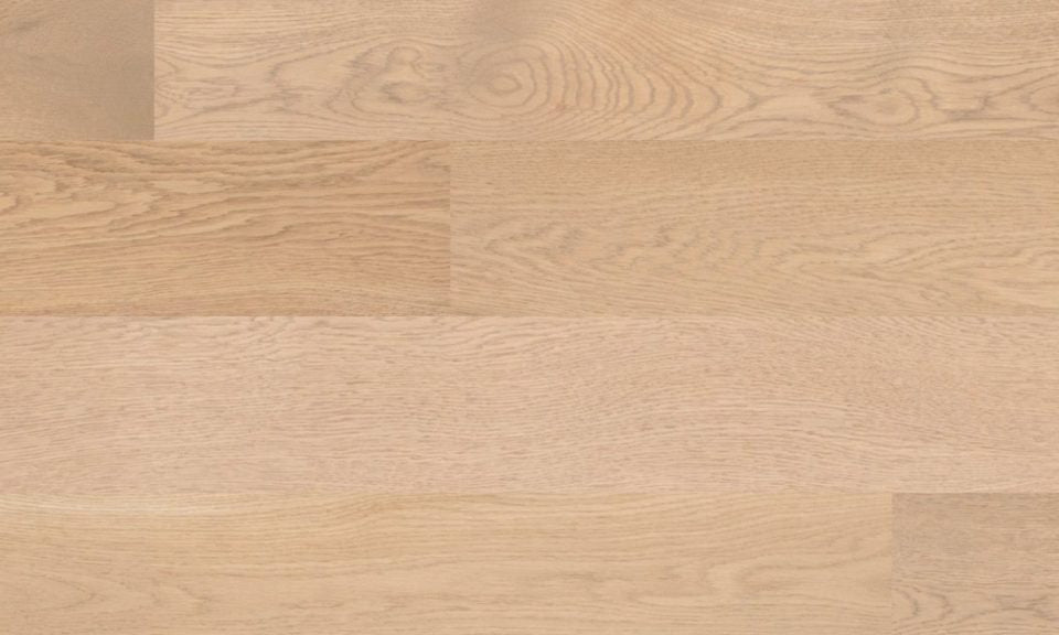 Fuzion Bistro Collection Oak Frappe 5" x 3/4"(18mm) x RL,Wirebrushed