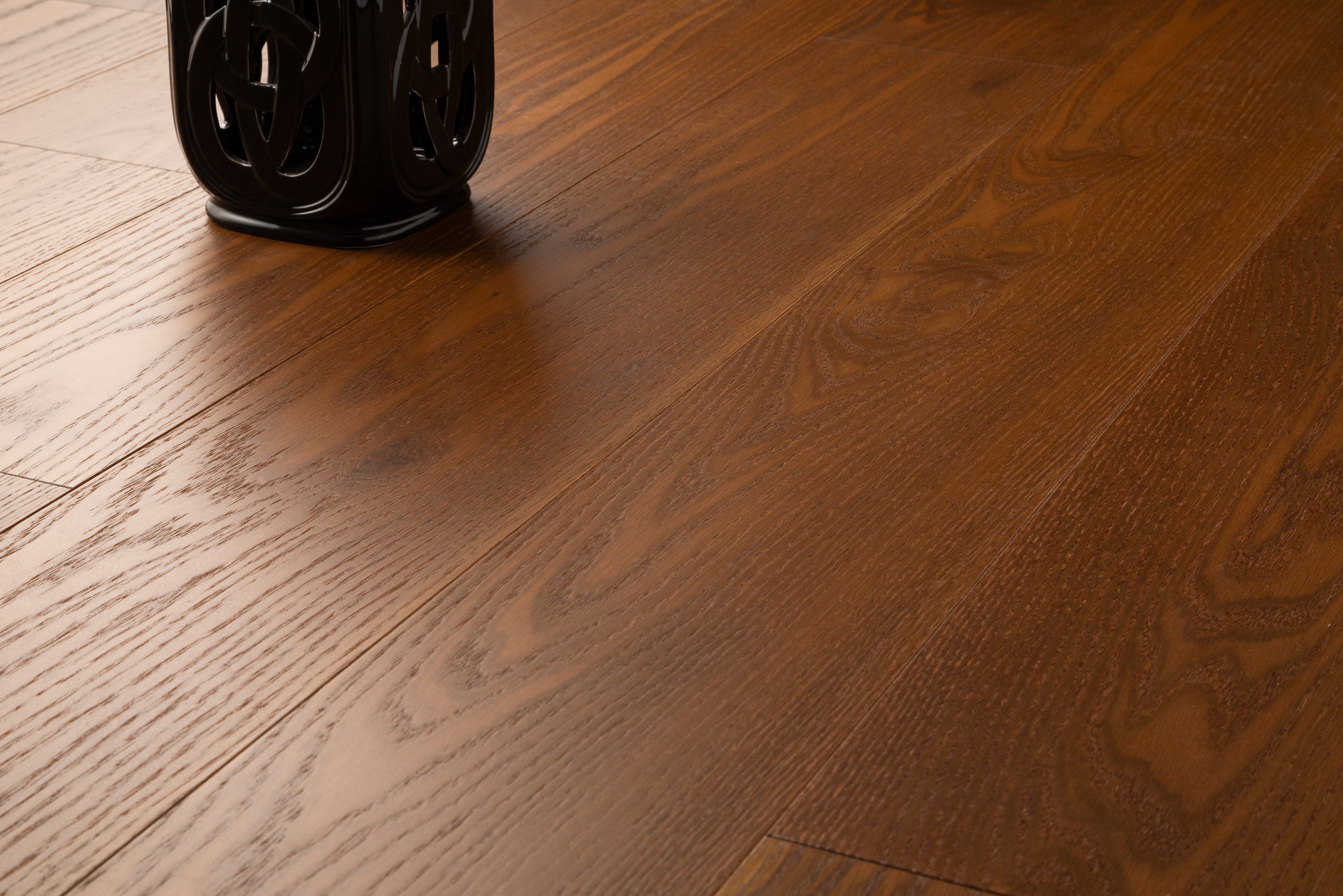 Grandeur Prestige Red Oak 3/4" (18mm) x 7 1/2" Lawrence Park