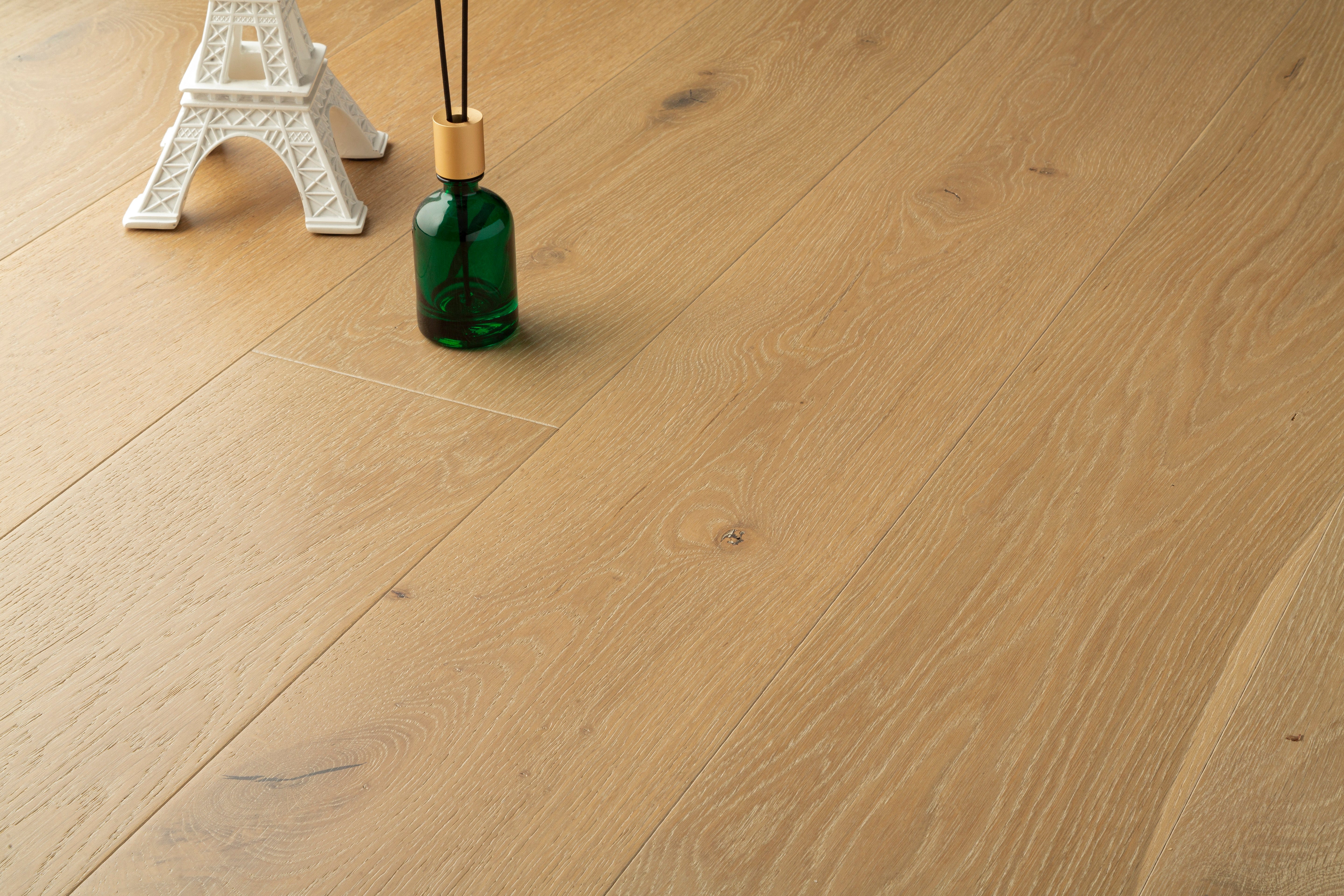 Grandeur Noble Euro Oak Provence 7 1/2" x 3/4" (18mm)